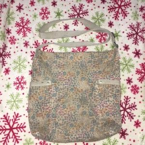 Distressed Floral Handbag/Tote bag